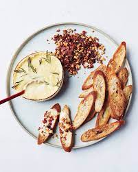 From new spins on old classics like mashed potatoes to dishes you probably haven't tried before, martha stewart has all of the thanksgiving recipes you'll need this year. Easy Thanksgiving Appetizers To Start A Fabulous Feast Martha Stewart