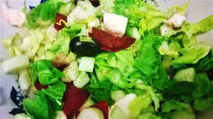 Se spala slanacul si se tamponeaza cu un servetel absorbant. Salata Verde Cu Sfecla Rosie Bucataria Anei