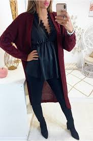 Well you're in luck, because here they come. Long Gilet Bordeaux Avec Tresse Aux Manches