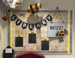 Carson dellosa scalloped bulletin board border—black and white polka dot rolled border for bulletin boards, desks, locker displays, homeschool or classroom decor (2.25 x 36') 4.8 out of 5 stars 6,648. Nyla S Crafty Teaching Bee Themed Classroom Decor Ideas For Teachers
