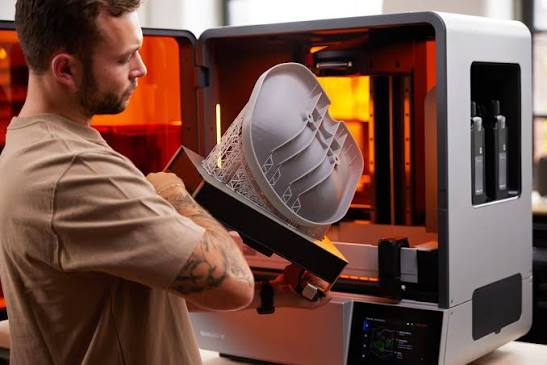 Form 4L: Large-Format Professional Resin 3D Printer | Formlabs | Formlabs