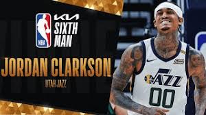 Jordan clarkson was crowned sixth man on inside the nba and was surprised by his teammate joe ingles in receiving the trophy. Npgwnuzx9uqevm
