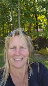 Today, 2:30….neighbors were outside…. Beautiful day in Upstate NY👍