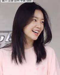 Nantikan sebuah drama red velvet yang diadaptasi dari novel red velvet yang diarahkan oleh hadith othman. Irene Red Velvet ì•„ì´ë¦° On Instagram Attention Everyone Please Look At How Adorable Barefaced Irene Is Gadis Cantik Gadis Gadis Korea