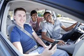 The average car insurance cost for drivers with bad credit is $1,050 a year, according to carinsurance.com's expert rate analysis. How Much Is Car Insurance For A Teenager A Month