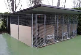 Tutto il necessario per un recinto sicuro. Box Per Cani Da Esterno Coibentati Pvc E In Rete Retex