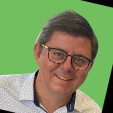 Karen Sroka's Instagram, Twitter & Facebook