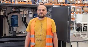 Poznaj przebieg kariery, statystyki z ostatnich sezonów. Rafal Wiacek