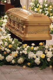 Photos And Pictures Luther Vandross Funeral Services Frank E Campbell Funeral Chapel New York Ci Funeral Caskets Funeral Floral Funeral Floral Arrangements
