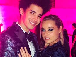 Nova gente is a portuguese language weekly celebrity and society magazine published in queluz, lisbon, portugal. Manequim Luis Borges Atrapalha Kelly Bailey Ja Te Pediu Em Casamento Dioguinho Blog
