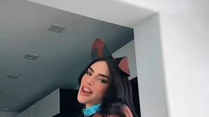Kimberly Loaiza se transforma en Scooby-Doo sexy