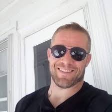 Handyman needed for bathroom and kitchen repairs