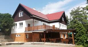 Podávání svatého přijímání v kostele Restaurace Myslivna Dolni Bojanovice V Hodonine Obedy Obedove Menu Poledni Menu A Menicka Menicka Cz