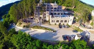 Valentina Castle Hotel Spa Ognyanovo Set In Ognyanovo In The Blagoevgrad Region 36 Km From Bansko Valentina Castle Ho Blagoevgrad Castle Hotel Outdoor Pool