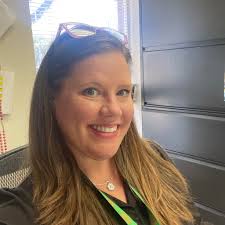 Ok parents...I need your advice. Looking to move to Texas. We want to live  in a small town with some property but close enough to a good swim team  that I am