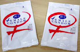 Distribuyéndolo de forma gratuita a través del sistema de salud junto con el condón masculino. Organizaciones Sociales Piden Traer A Chile El Condon Femenino