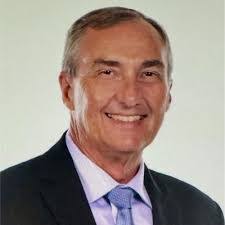 Susan Dellinger's Instagram, Twitter & Facebook