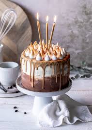 Kaffee Karamell Drip Cake Emma S Lieblingsstucke Rezept In 2020 Kuchen Und Torten Rezepte Karamell Torte Kaffee Torte Rezepte
