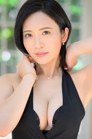 Nami Okimiya - Free pics, galleries & more at Babepedia