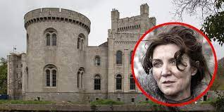 Das ist das offizielle got online spiel ist endlich da. Riverrun Castle From Game Of Thrones On Sale For 650 000