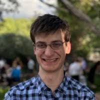 Sidney Weiss's Instagram, Twitter & Facebook