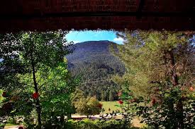El cortijo puente faco goza de una preciosa ubicación en la montaña y cuenta con terraza y jardín con vistas al parque natural de los calares. Casitas Cortijo Puente Faco Nacimiento Rio Mundo Casas En Alquiler En Riopar Castilla La Mancha Espana