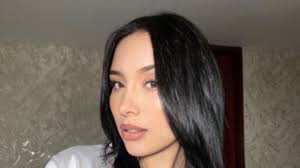 Ola de críticas a Luisa Fernanda W por foto con Piqué