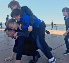 Here's a look into the family and romantic tesla and spacex ceo elon musk seems to prefer to keep his personal life under wraps. Who Are Elon Musk S Six Children