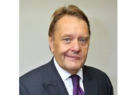 Hayes voting to leave EU