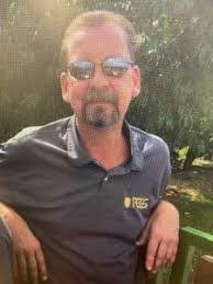 Christopher Benning's Instagram, Twitter & Facebook