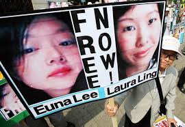 Tolv års straffarbete i Nordkorea för amerikanska journalisterna Laura Ling  och Euna Lee