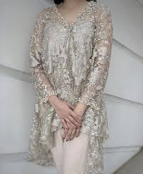 Tutorial dress brokat dengan paduan kain batik. Untitled Model Baju Wanita Pakaian Perkawinan Gaun Untuk Acara
