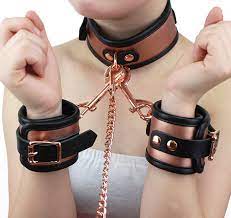 Amazon.co.jp: Liebe Seele Cosplay Luxury SM Restraint Set, Handcuffs,  Collar, Choker, Rose Gold : Health & Personal Care