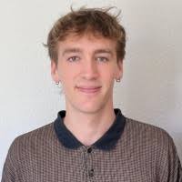 2600+ perfiles de «Esquivel»