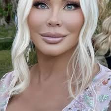 DAISY'S BROWS & LASHES