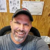 Kenneth Linscott's Instagram, Twitter & Facebook