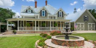 Check spelling or type a new query. Central Texas Mansion Recognized As Beautiful Yet Cheap