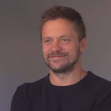 Úvod videa cz modelář (2020) jiří mádl jako plech. Epizoda Jiri Madl Napsal Scenar K Serialu Podcastu Aktualne Ze Cnn Prima News Audioknihy Na Stiahnutie