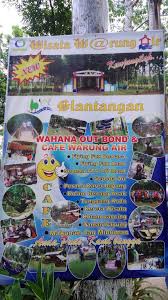 Dira park ambulu merupakan tempat wisata murah di jatim yang rekomended untuk dikunjungi. Wisata Warung Air Glantangan Jember Jawa Timur Wahana Out Bond Cafe Warung Air Jibriliatour