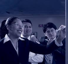 Usa las flechas laterales del teclado para navegar.