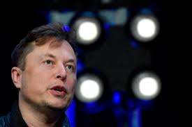 Elon musk has vehemently denied knowing jeffrey epstein's alleged accomplice ghislaine maxwell after a photo of the pair at the 2014 vanity fair oscars afterparty resurfaced on twitter. Elon Musk Is The Only Smart One In This Ghislaine Maxwell Fiasco
