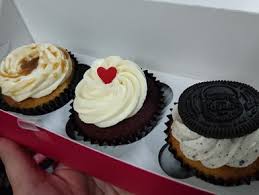 Twelve cupcakes is a singapore based chain of cupcakeries selling cupcakes. Twelve Cupcakes Gandaria Lengkap Menu Terbaru Jam Buka No Telepon Alamat Dengan Peta