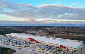 At an easily accessible location, just 10 minutes drive from the city center, maslenica 1 action street, you will find the optimal brand choice. Shopping Center Supernova Supernova Zadar Zadar Reisebewertungen Tripadvisor