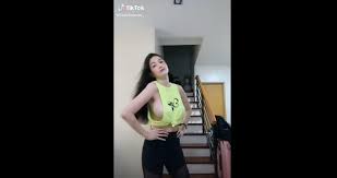 What Is The No Bra Tiktok Challenge It S As Elementary As It Sounds ^ influencer twins lisa and lena delete tik tok account. what is the no bra tiktok challenge