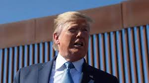 Trump y sus controvertidas propuestas: "Disparar a los migrantes en las  piernas" y otras ideas del presidente de EE.UU. para la frontera con México  - BBC News Mundo