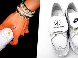 These Nike x G-Dragon Sneakers Are Decked In White Daisies For V.I.Ps