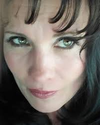 Jennifer Shoemake's Instagram, Twitter & Facebook