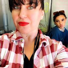 Rae Wright's Instagram, Twitter & Facebook