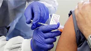 Una vacuna es una preparación destinada a generar inmunidad adquirida contra una enfermedad estimulando la producción de anticuerpos.1. Aunque Llegue La Vacuna Contra Covid 19 A Mexico No Disminuiran Riesgos Unam El Economista