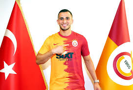 Cem küçük kim aslen nerelidir? Galatasaray Evindeki Havai Fisek Patlamasiyla Sakatlanan Elabdellaoui Nin Lisansini Askiya Aldi Tamga Turk